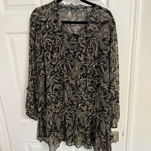 Elegant Black and Cream Paisley Women's Top